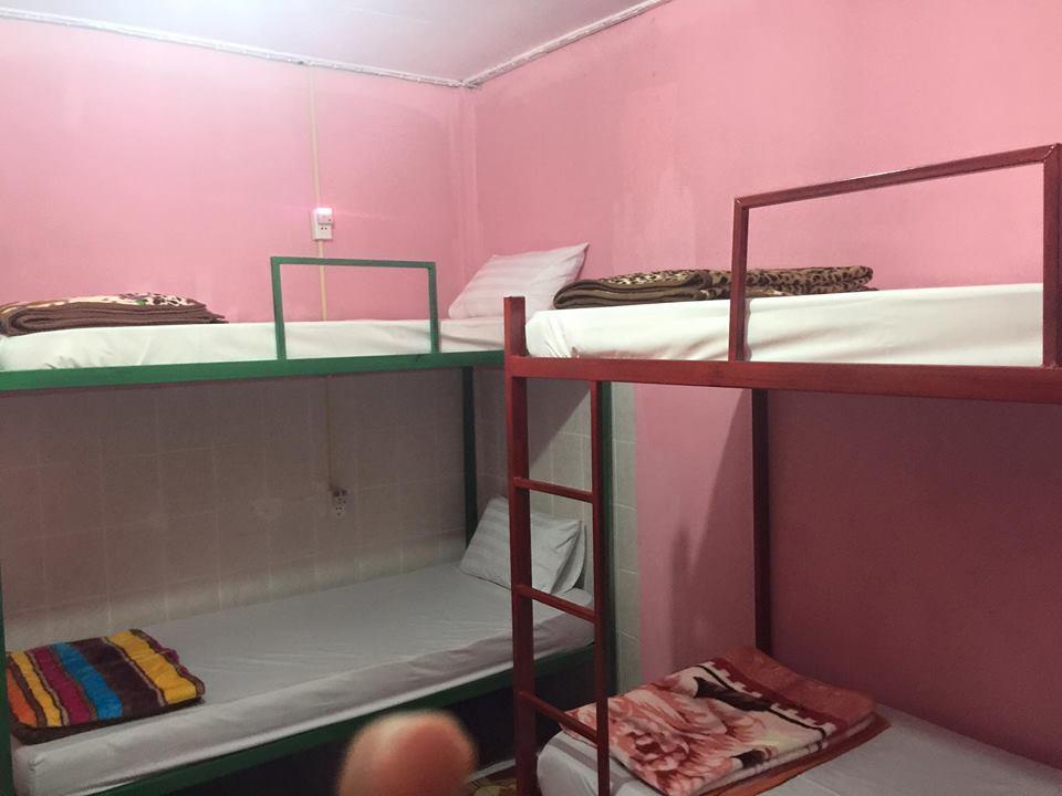 Real Vang Vieng Backpacker Hostel 외부 사진