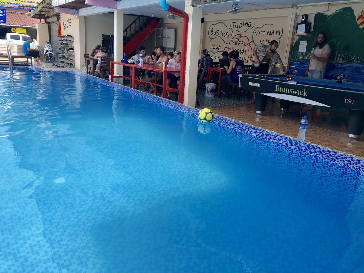 Real Vang Vieng Backpacker Hostel 외부 사진