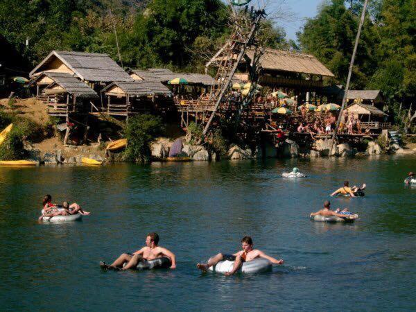 Real Vang Vieng Backpacker Hostel 외부 사진